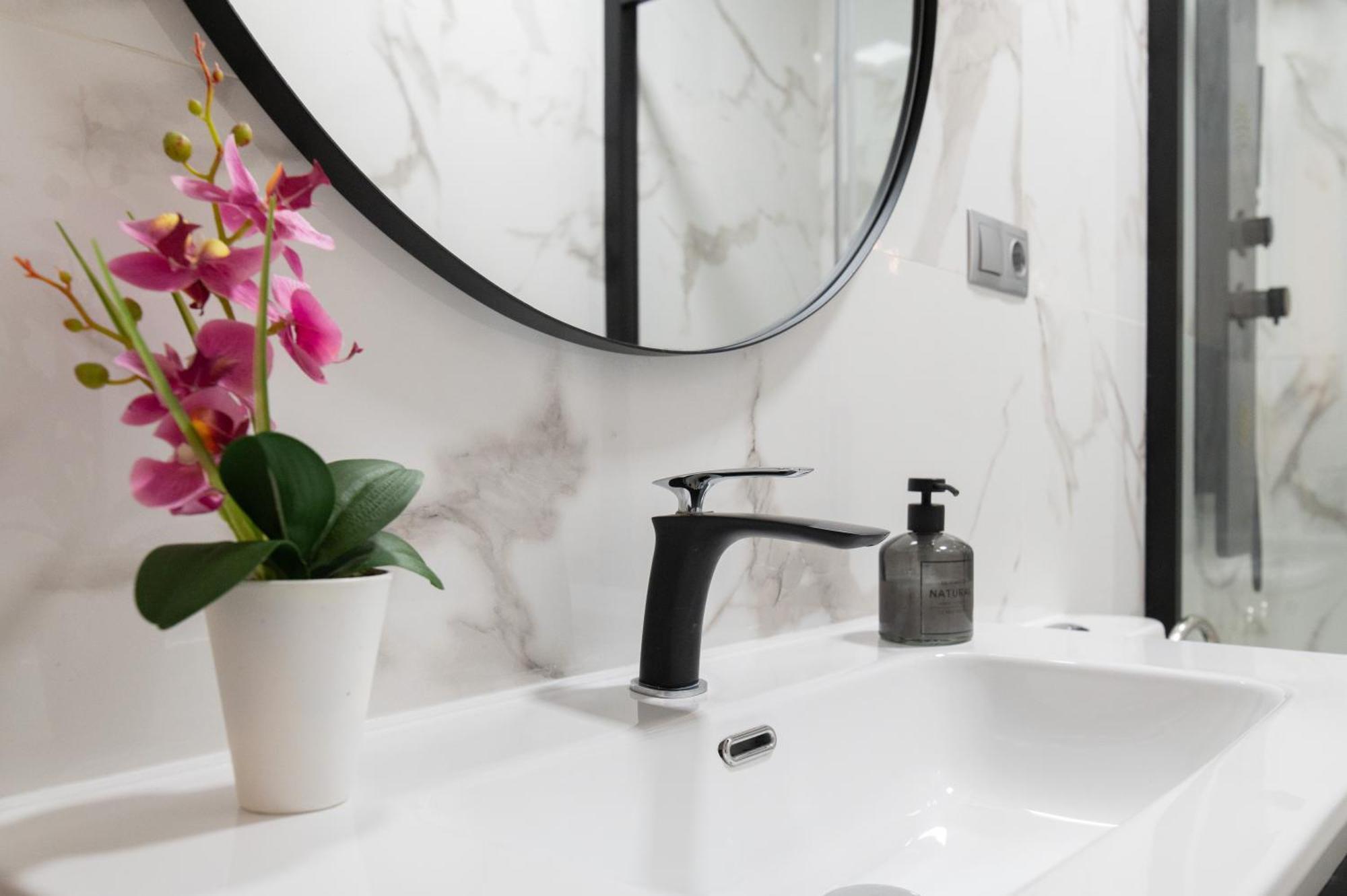 Apartamento Triana Habitame Inmobiliaria Sevilla Exteriér fotografie