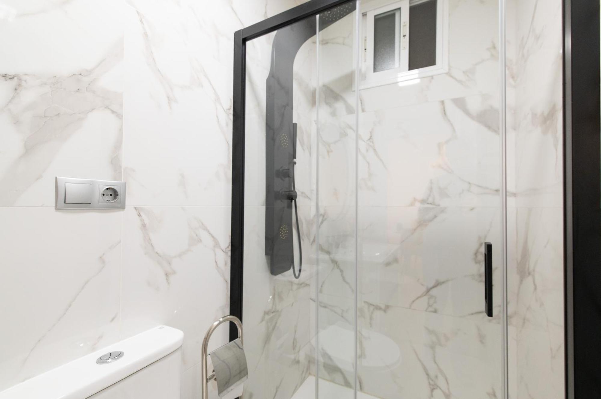 Apartamento Triana Habitame Inmobiliaria Sevilla Exteriér fotografie